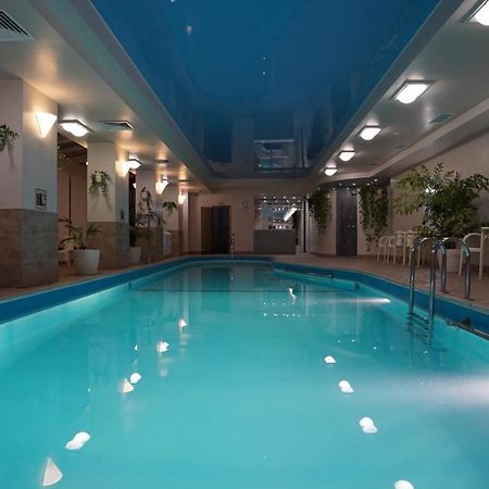 Mercury Hotel Kharkiv Extérieur photo