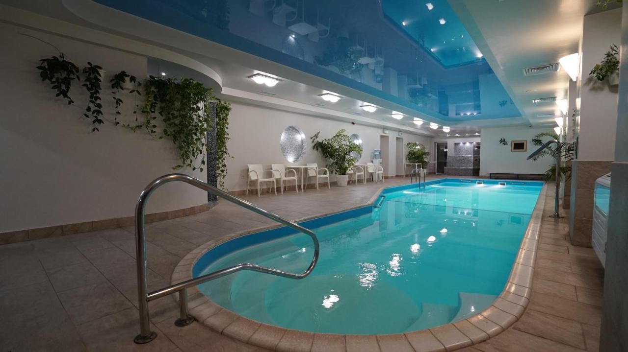 Mercury Hotel Kharkiv Extérieur photo