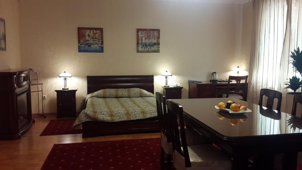 Mercury Hotel Kharkiv Extérieur photo