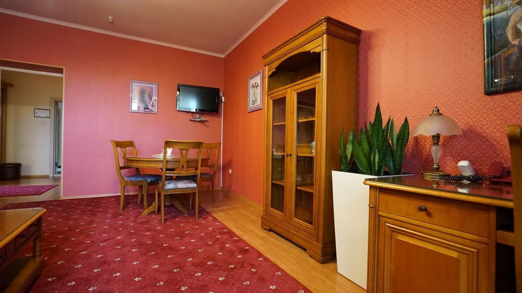 Mercury Hotel Kharkiv Extérieur photo